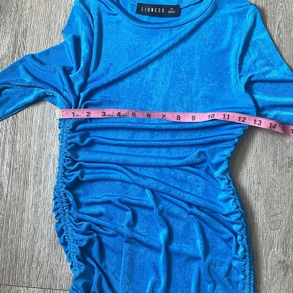 Lioness East Village Blue Tie Bottom Mini Dress size medium - Picture 4 of 6